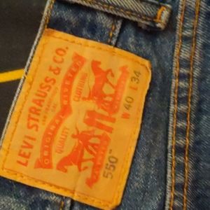 Mens Levi  straight Jeans size 40×34.